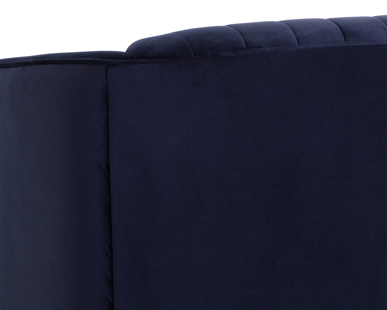 Gary Swivel Lounge Chair