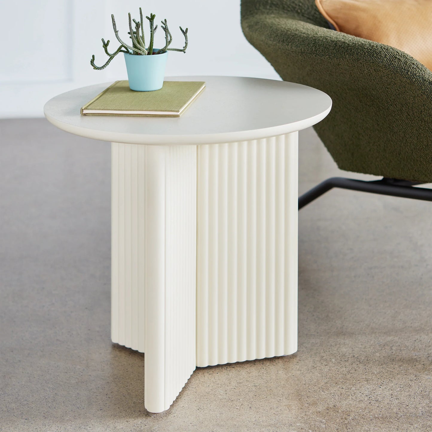 Gus* Modern Odeon End Table - Pearl
