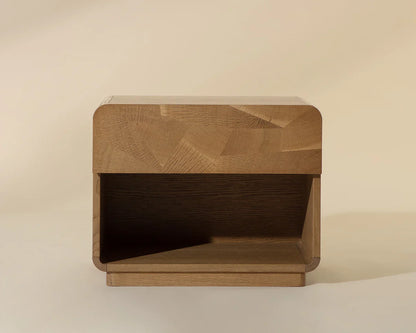 Fauni Nightstand