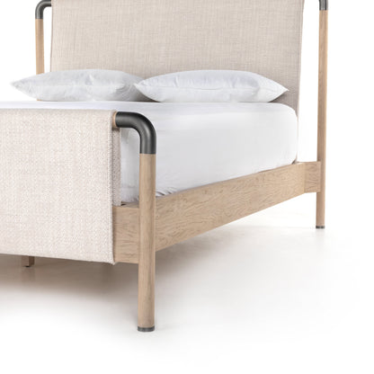 Henrietta Bed