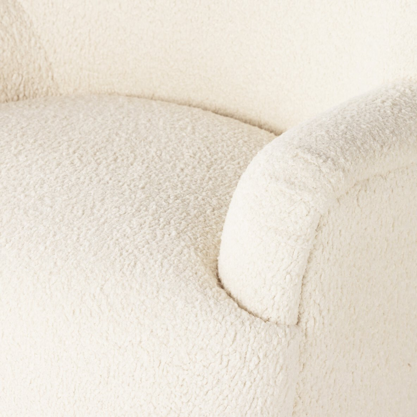 Kadon Chair - Sheepskin Natural