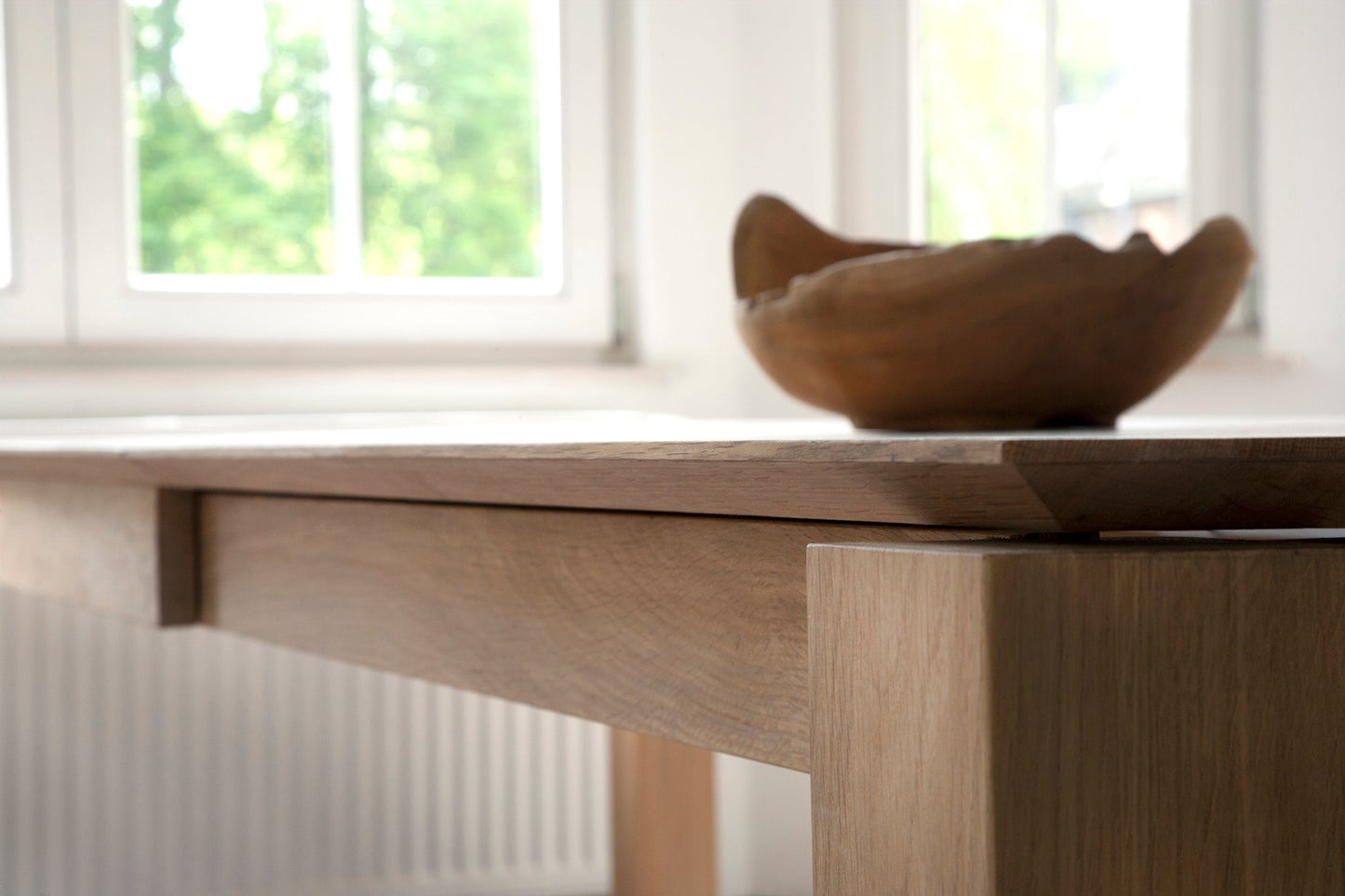 Slice Extendable Dining Table