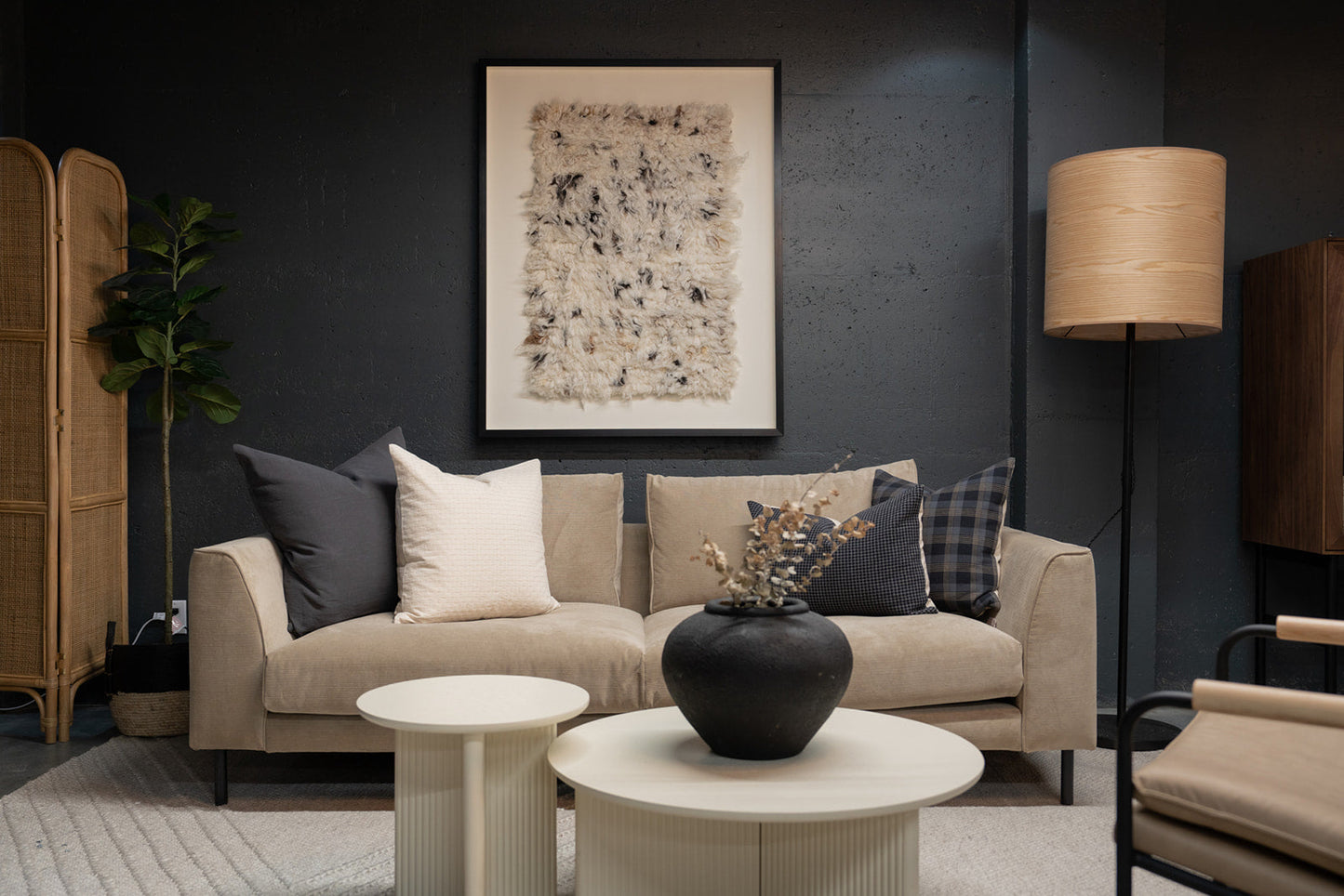 Gus* Modern Renfrew 87 Sofa