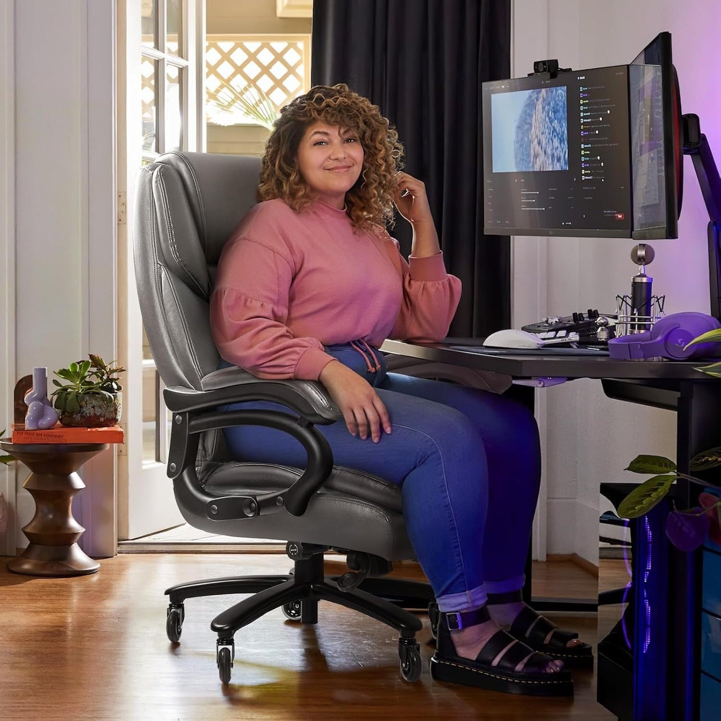 Bossin Big and Tall Executive Office Chair,500LBS Adjustable Lumbar Support Ergonomic Chair with High Back PU Leather Computer