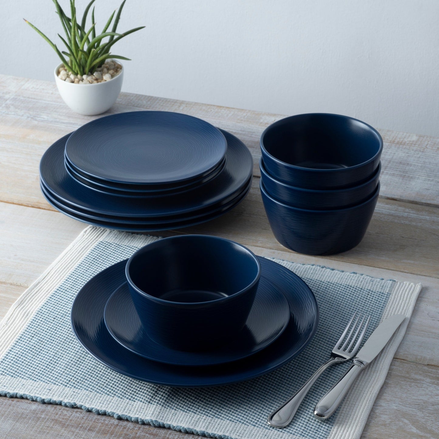 Noritake Colorscapes Swirl 12-Piece Coupe Dinneware Set, Service For 4