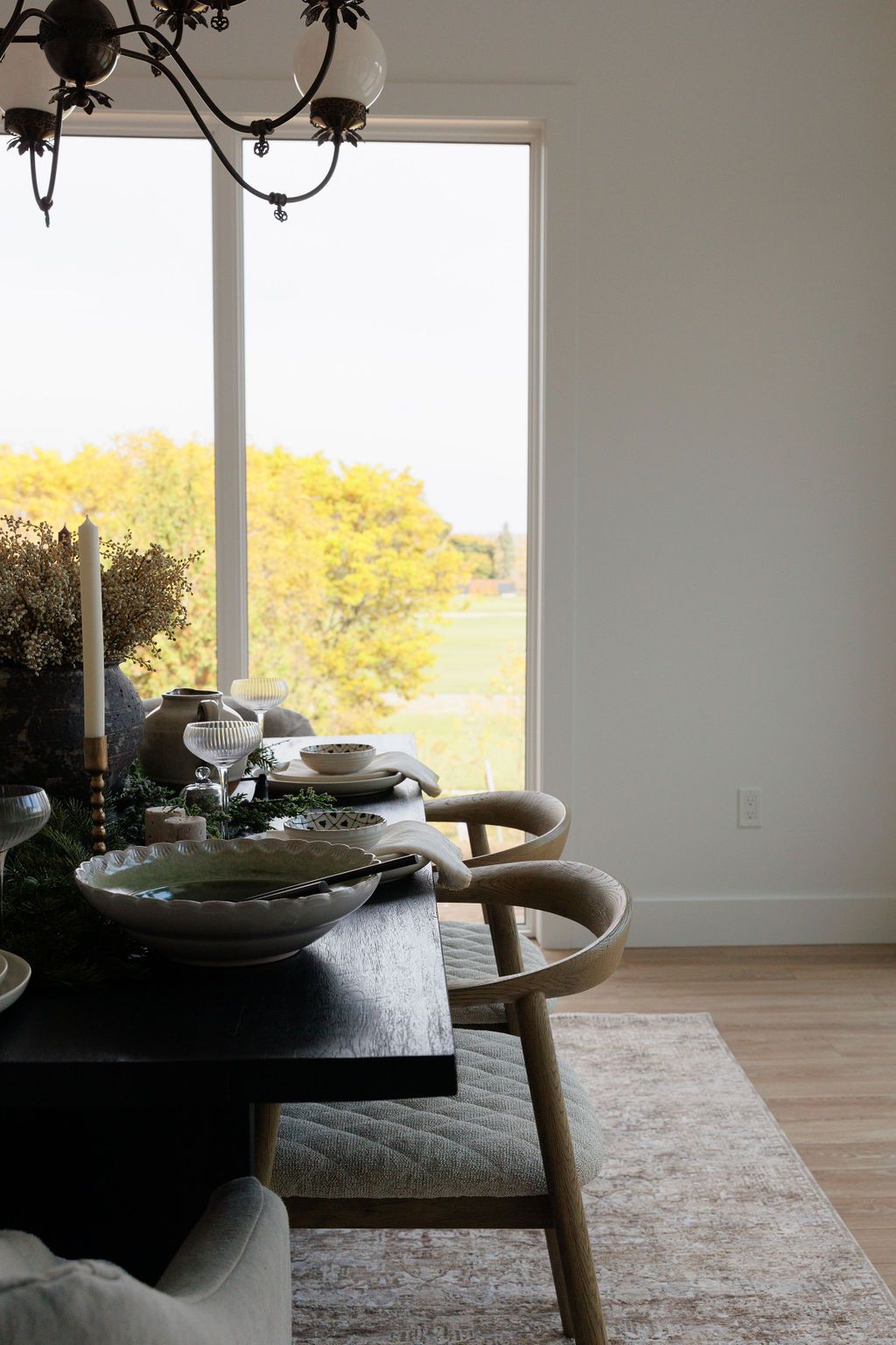 Jeremy Dining Armchair / Weathered Oak / Dove Cream