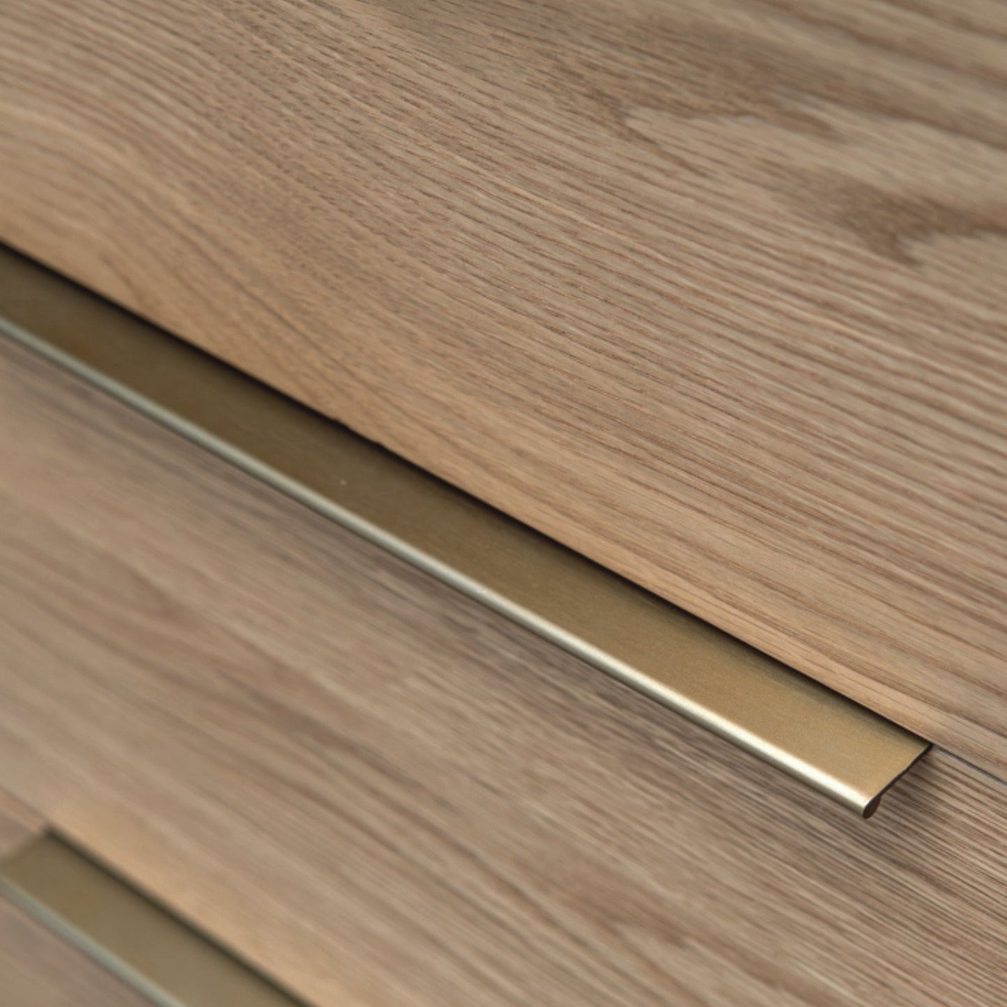 Kamea 6 Drawer Dresser