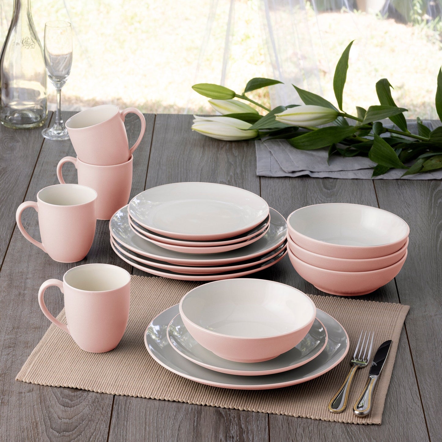 Noritake Colorwave 16-Piece Coupe Dinnerware Set, Service For 4