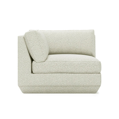 Gus* Modern Podium Corner