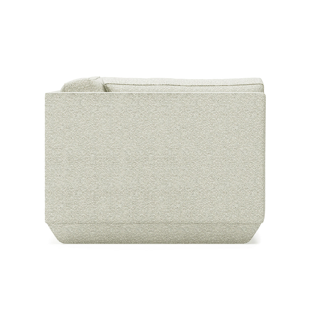 Gus* Modern Podium Corner