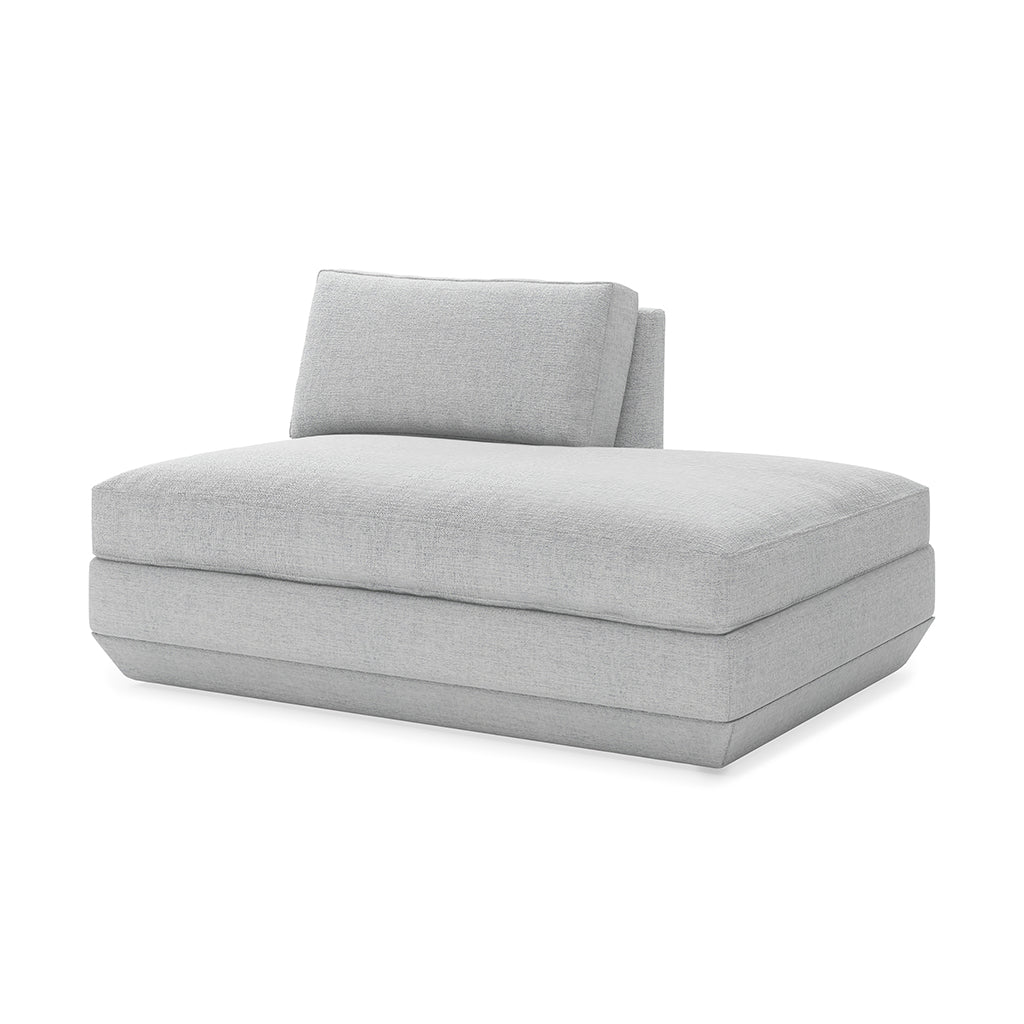 Gus* Modern Podium Lounge Right