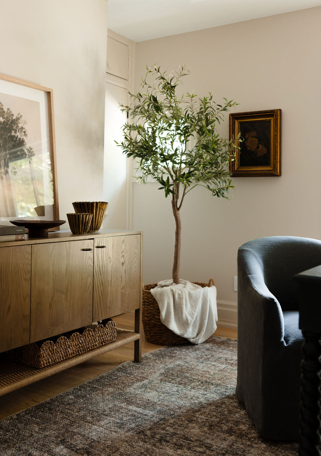 Cove Dining Chair With Casters