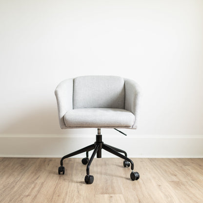 Gus* Modern Radius Chair