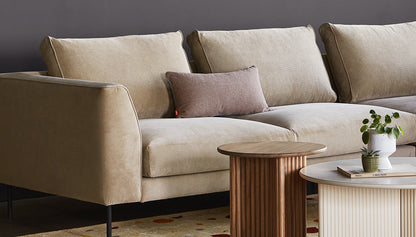 Gus* Modern Renfrew 137 Sofa