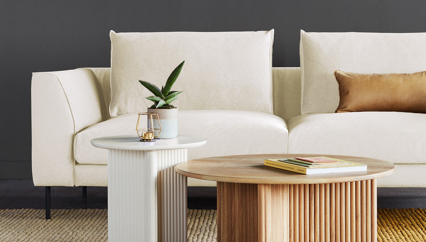 Gus* Modern Renfrew 137 Sofa