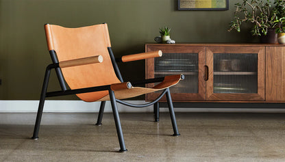 Gus* Wyatt Sling Chair