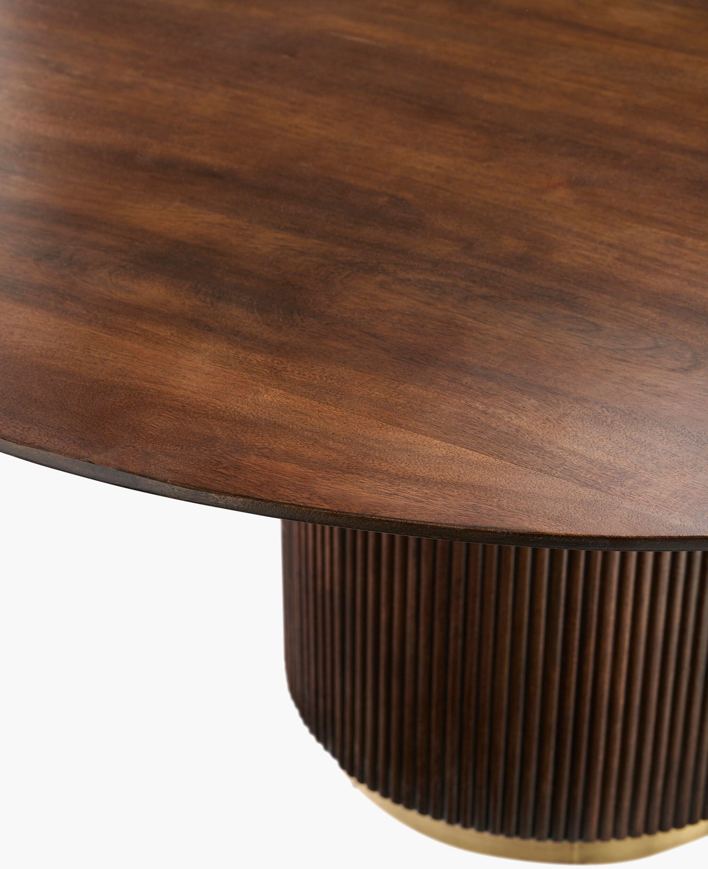 Nestor Dining Table