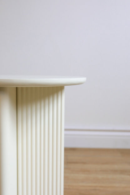 Gus* Modern Odeon End Table - Pearl