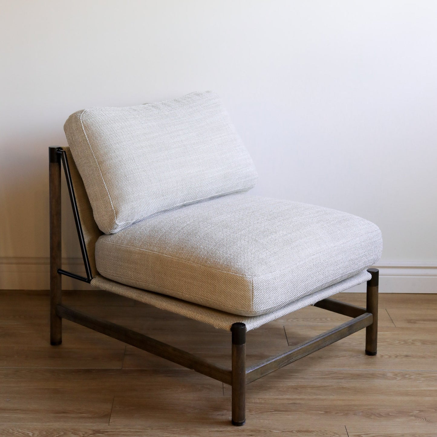 Memphis Lounge Chair