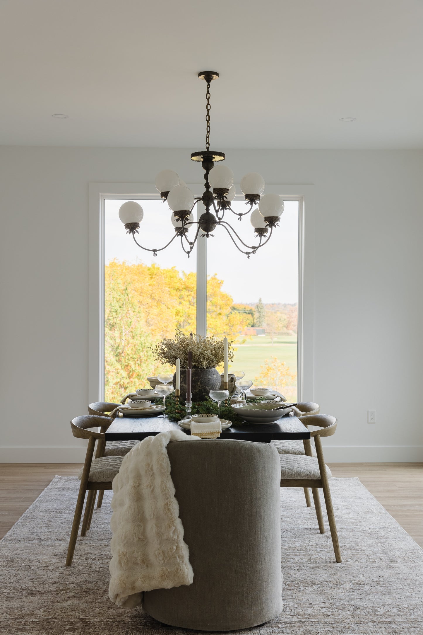 Cove Dining Chair With Casters